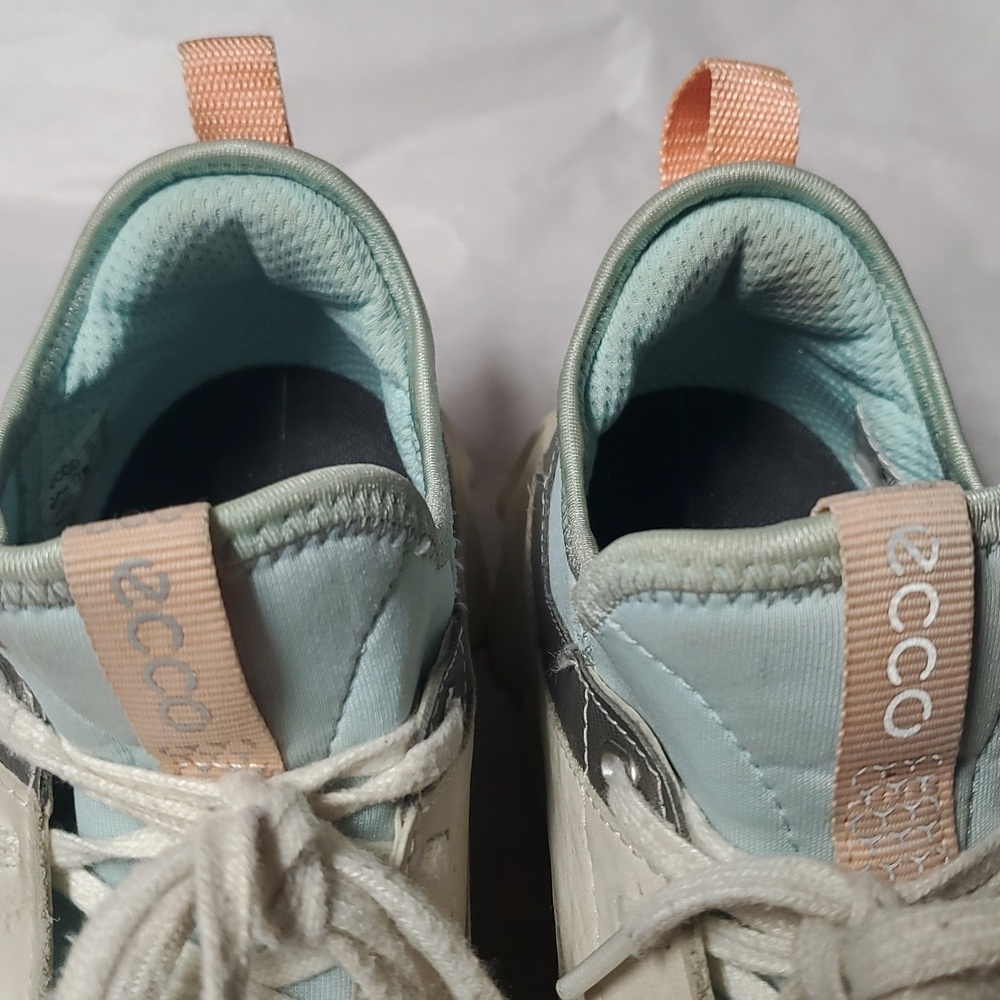 Ecco Womens MX Low Shoes Size 8-8 1/2 White/Eggshell Blue - Picture 10 of 16